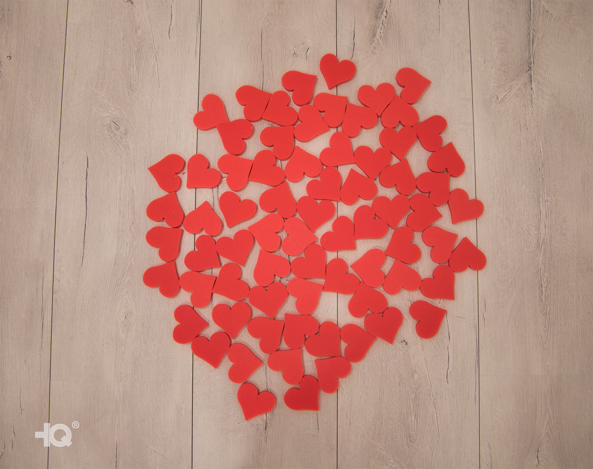 40 corazones de madera para decorar